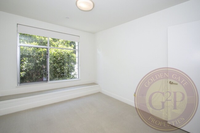 Building Photo - SoMa - 1 BR, 1 BA Condo 569 Sq. Ft. - 3D V...