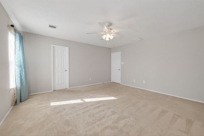 Building Photo - 20631 Tayman Oaks Dr