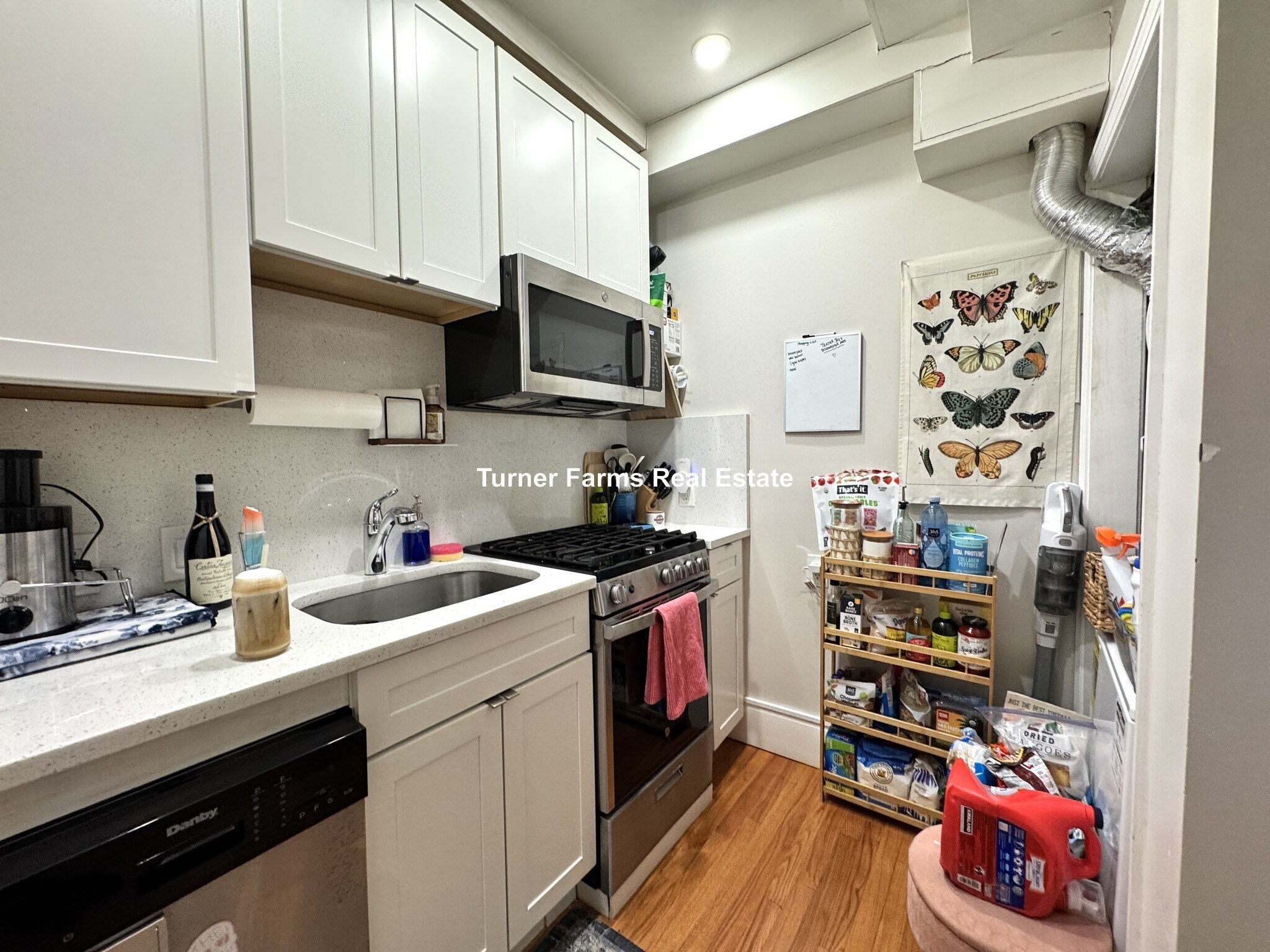 Building Photo - 91 Hudson St