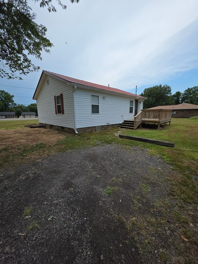 Building Photo - 2707 Old Hwy 124