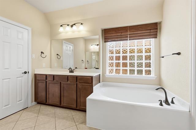 Building Photo - 1708 Snow Owl Ct