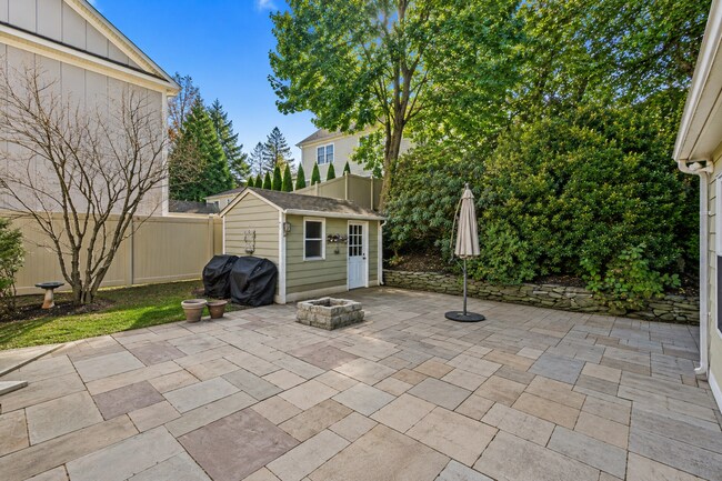 Building Photo - 3 Bed 3 Bath - Kensington Craftsman - Move In Ready