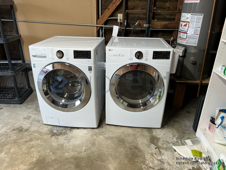 Building Photo - 45 Lonetree Ct