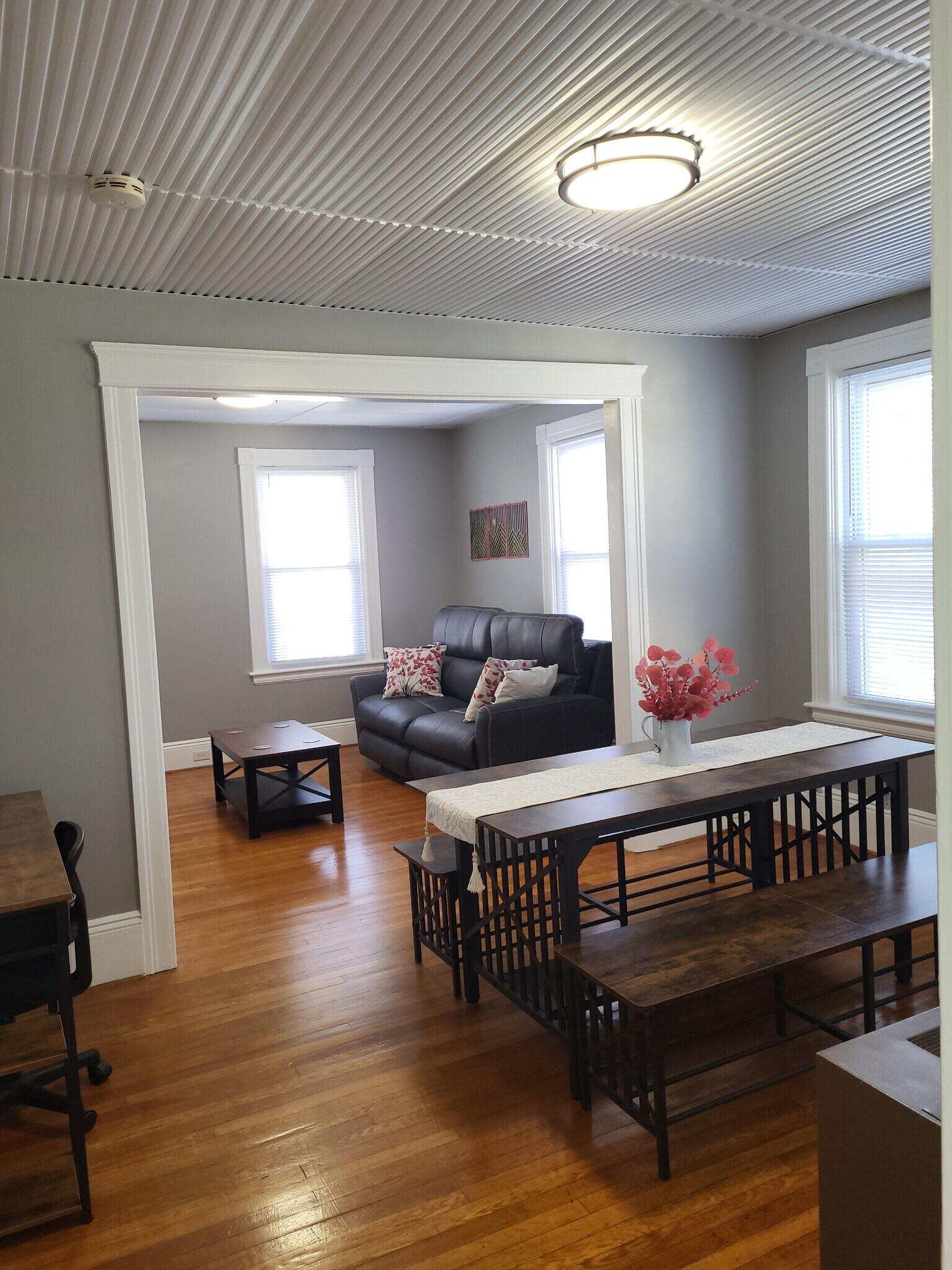 Building Photo - 9 Reeves St