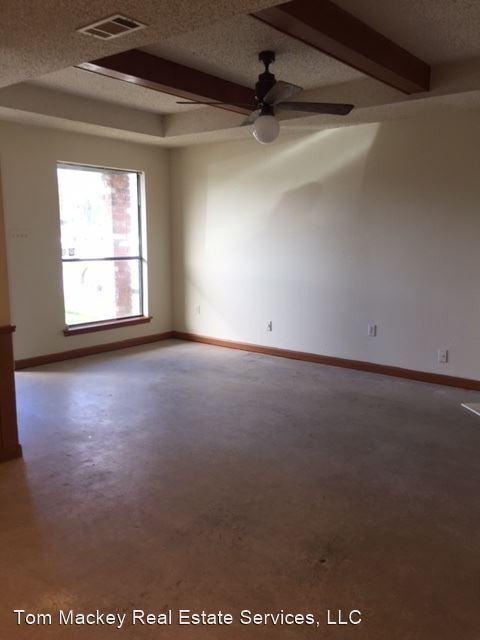 Building Photo - 3 br, 2 bath House - 6133 Parkcrest Ct.