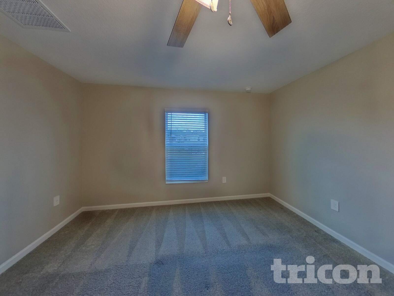 Building Photo - 9496 Revere Ave