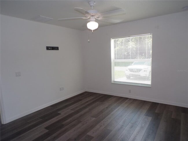 Building Photo - 62 Grape Ave
