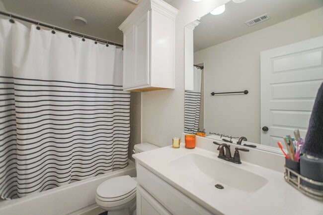 Building Photo - 106 Cedar Hammock Trail