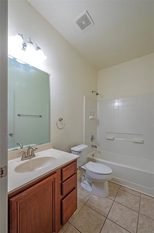 Building Photo - 6500 Hickory Hill Dr