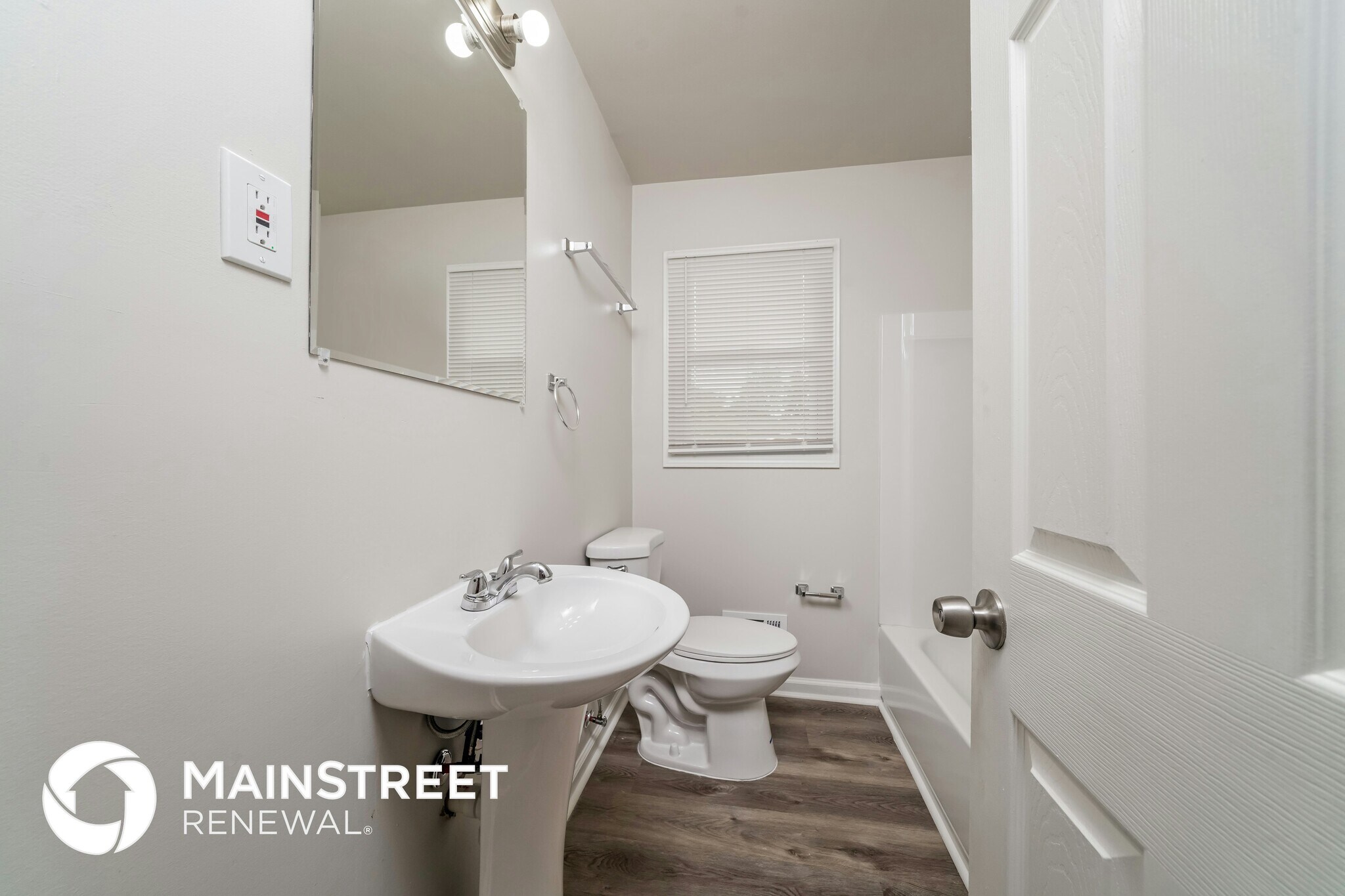 Building Photo - 10214 Barkley Dr