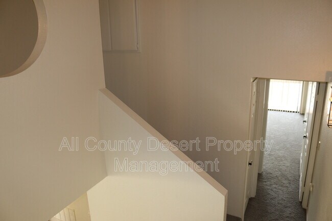 Building Photo - 45346 Driftwood Dr