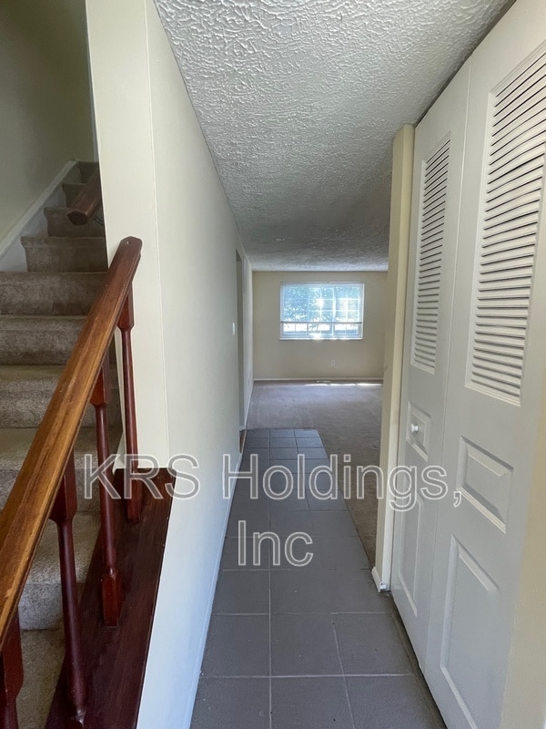 Building Photo - 3265 Bethel Church Dr