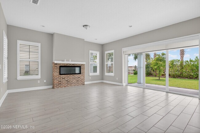 Building Photo - 527 Marquesa Cir