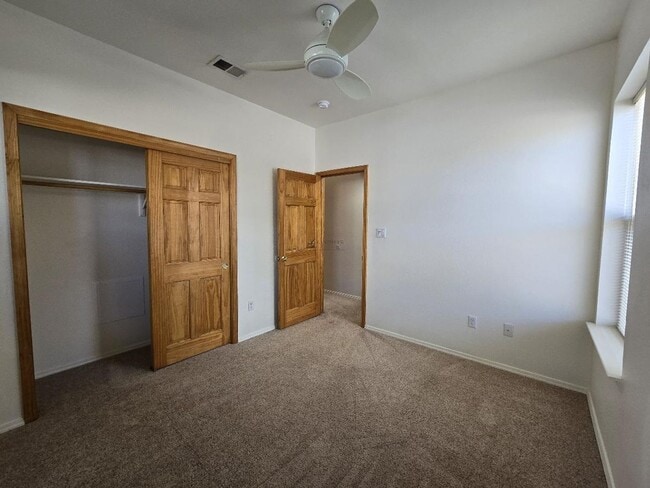 Building Photo - 4252 Falling Star Ln