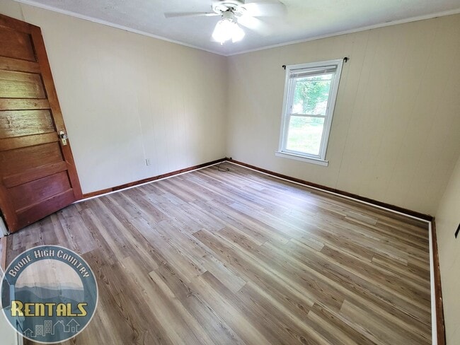 Building Photo - 2212 Silverstone-Zionville