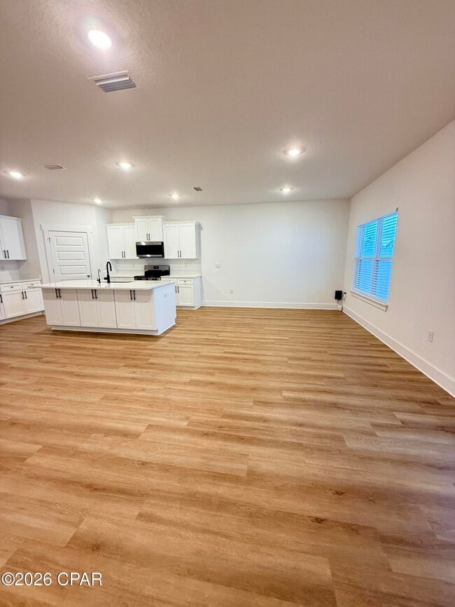 Building Photo - 457 Wolcott Wy