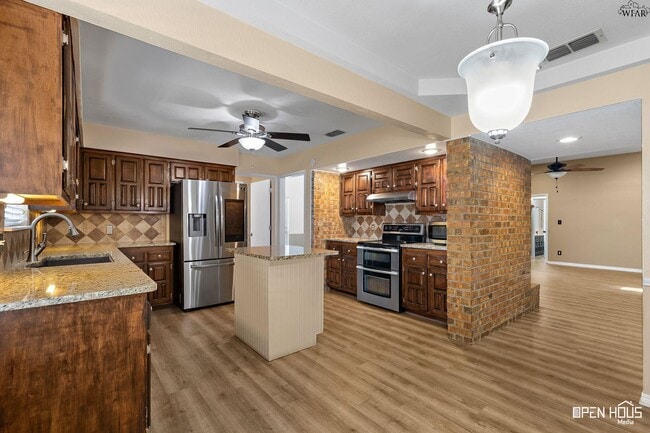 Building Photo - 4708 Stansbury Ln