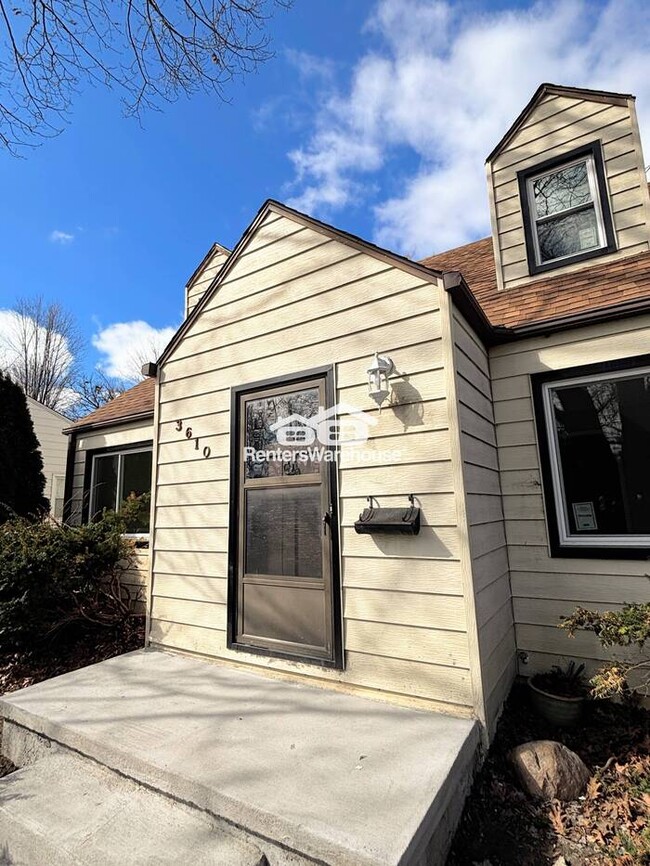 Building Photo - Beautiful 4 Bedroom House for Rent