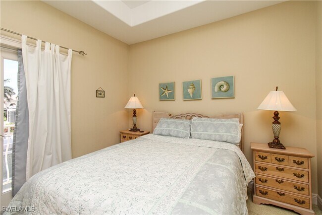 Building Photo - 481 Maunder Ct