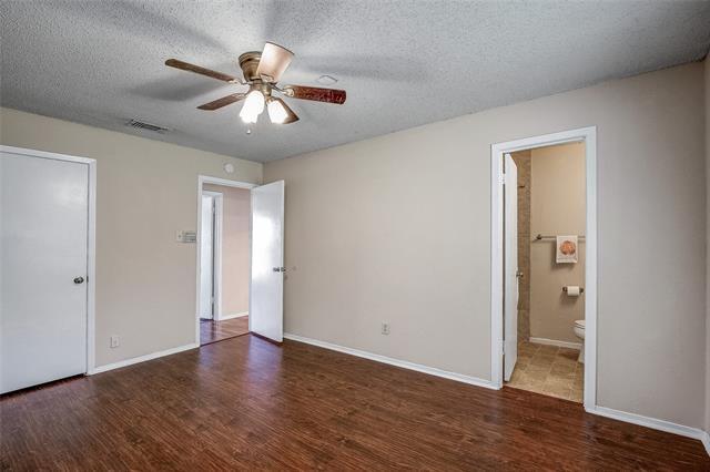 Building Photo - 1717 Palisades Dr