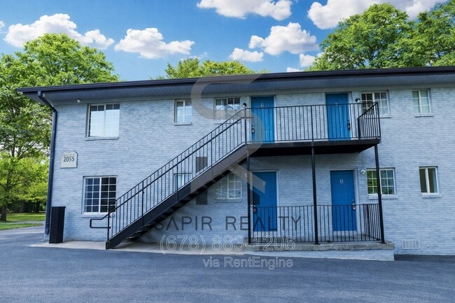 Building Photo - 2055 Alison Ct SW