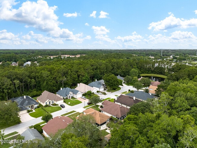 Building Photo - 8575 Crooked Tree Dr