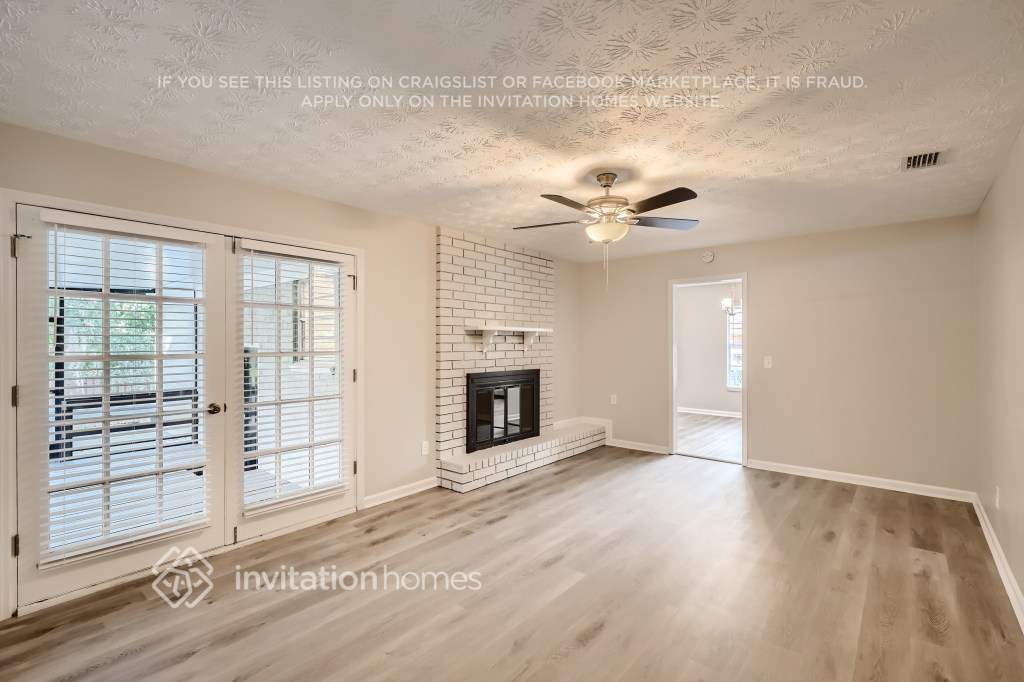 Building Photo - 2817 Paces Ferry Rd W