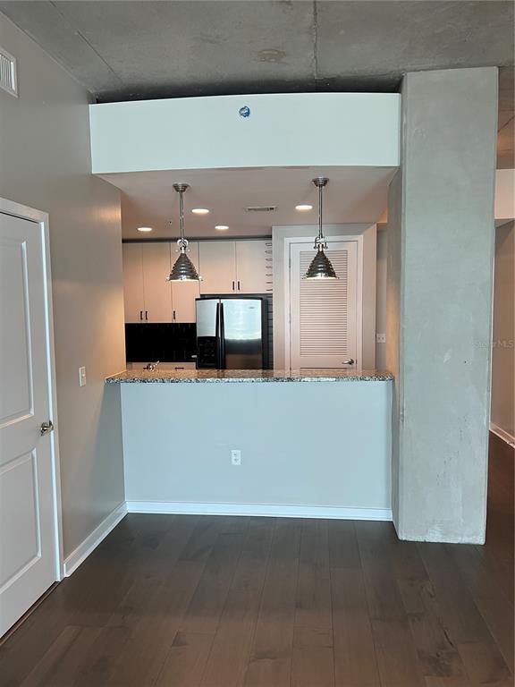 Building Photo - 777 N Ashley Dr