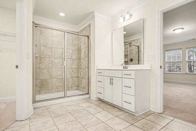 Building Photo - 3BR Like-New Townhome –  Morrisville RTP RDU