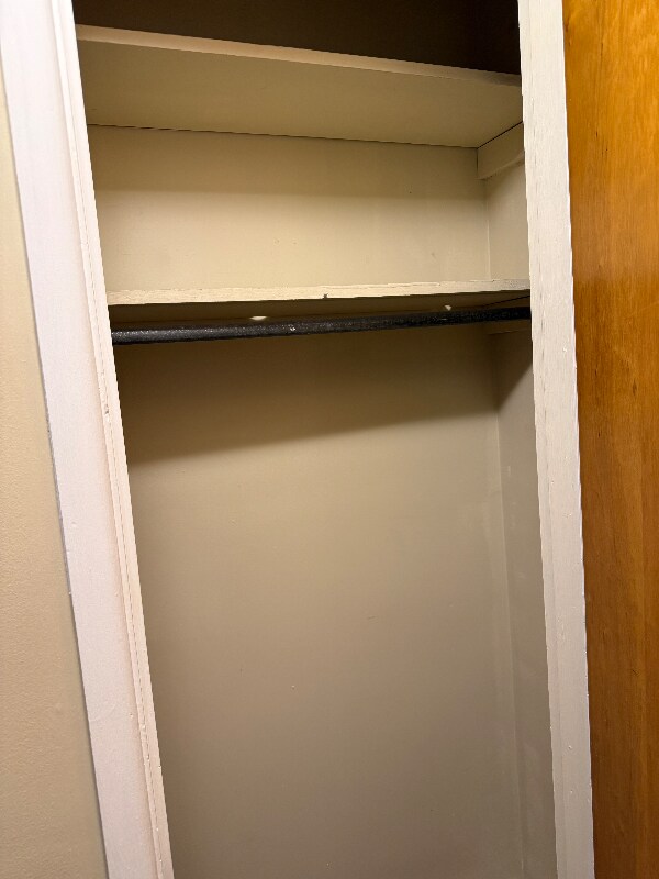 Building Photo - 1064 Anderson Ferry Rd