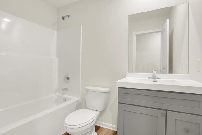 Building Photo - 3281 Madewell St