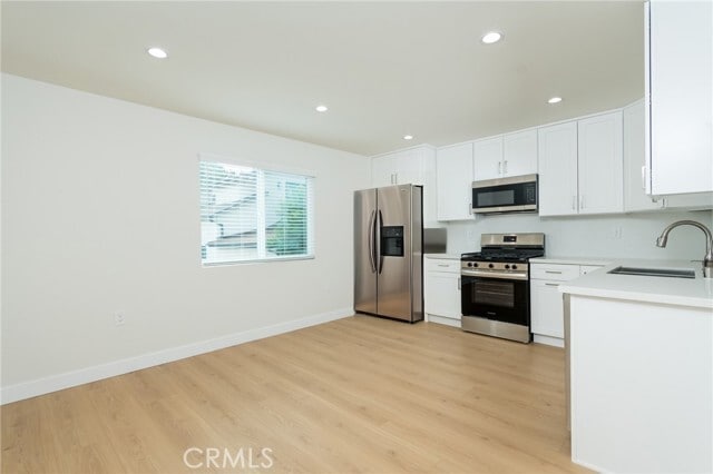 Building Photo - 4625 La Crescenta Ave