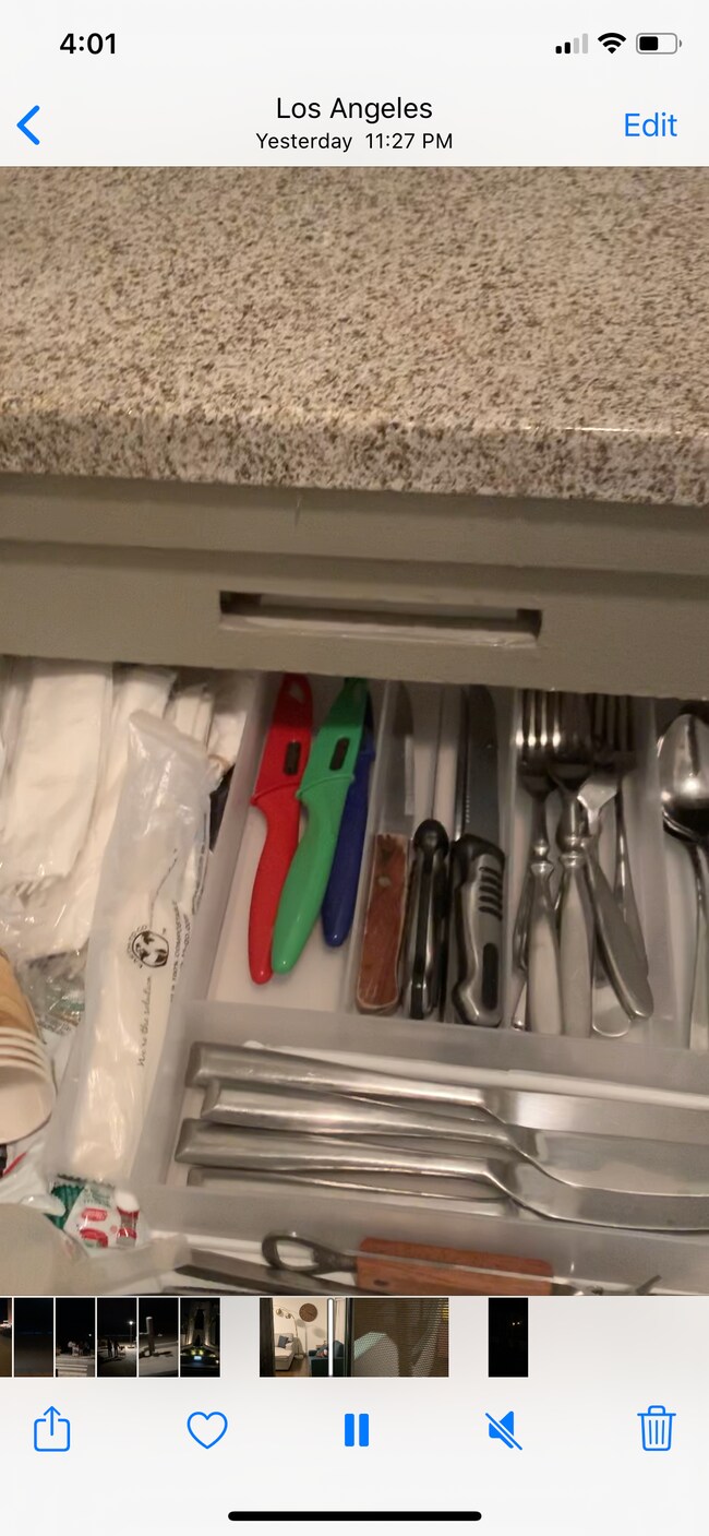 Utensils - 3622 W Adams Blvd
