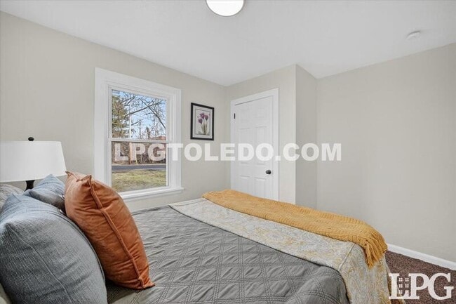 Building Photo - 5831 Gany Mede Dr