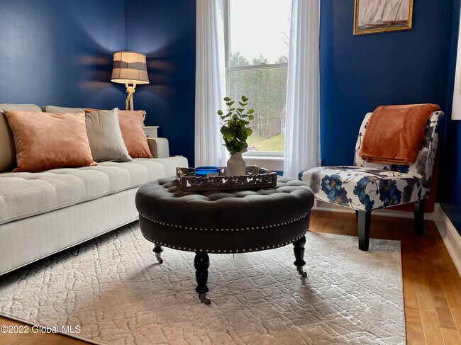 Building Photo - 4 Corinne Ct