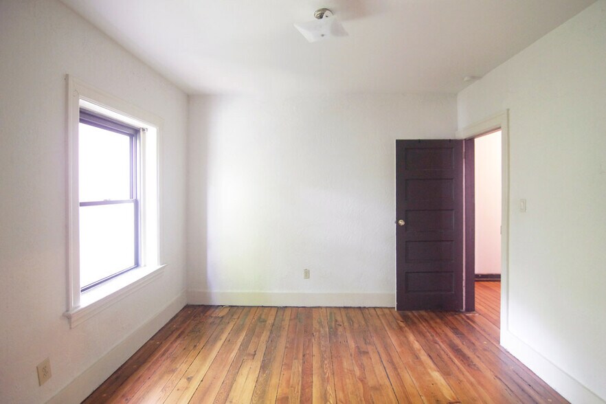 Building Photo - 314 S Trenton Ave