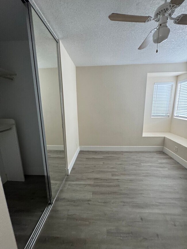 Building Photo - Beautiful 4 bedroom Home in Perris!