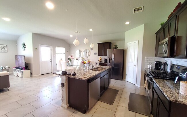 Building Photo - 29614 Kettle Creek Ct