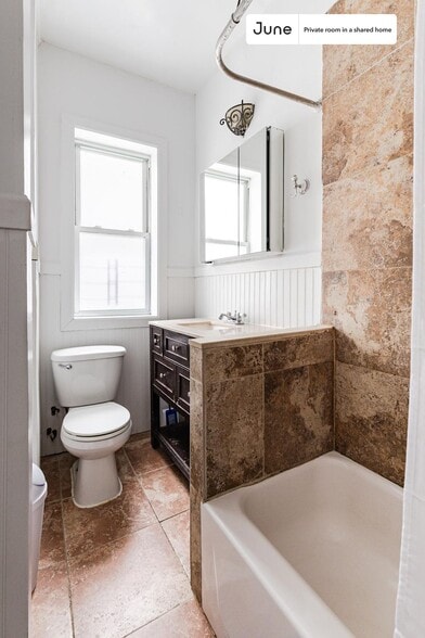 Building Photo - Room in Shared 3 bed/1 bath home in Central Harlem