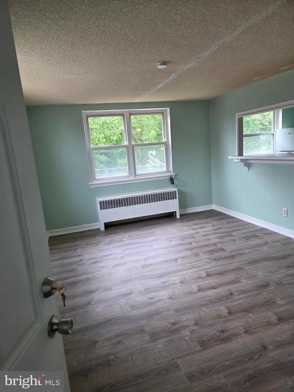 Building Photo - 4053 Comly St