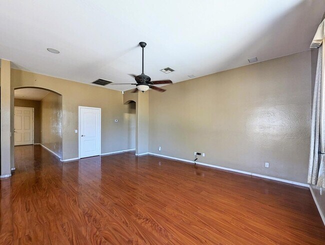 Building Photo - 3310 W Latona Rd