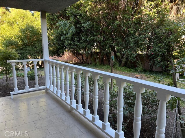 Building Photo - 2404 Via Mariposa W