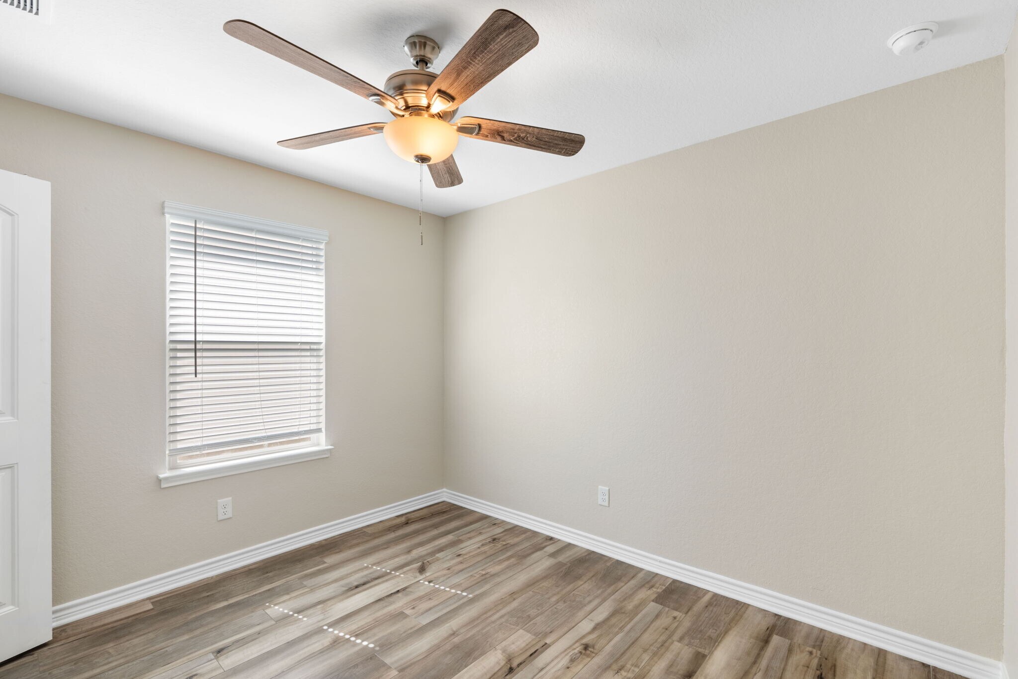 Building Photo - 9411 Braman Pt