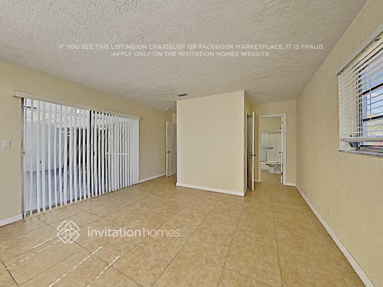 Building Photo - 6940 NW 5th Ct