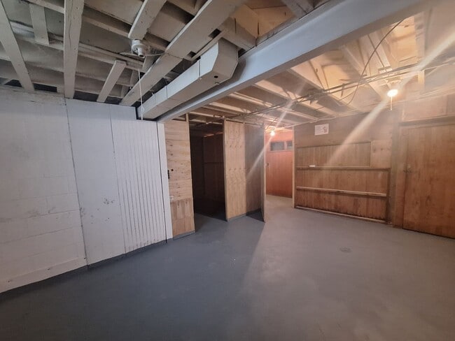 Building Photo - Come see your next home!!  3 bed, 2 bath i...