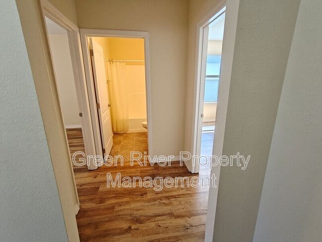 Building Photo - 223 Osprey Lndg