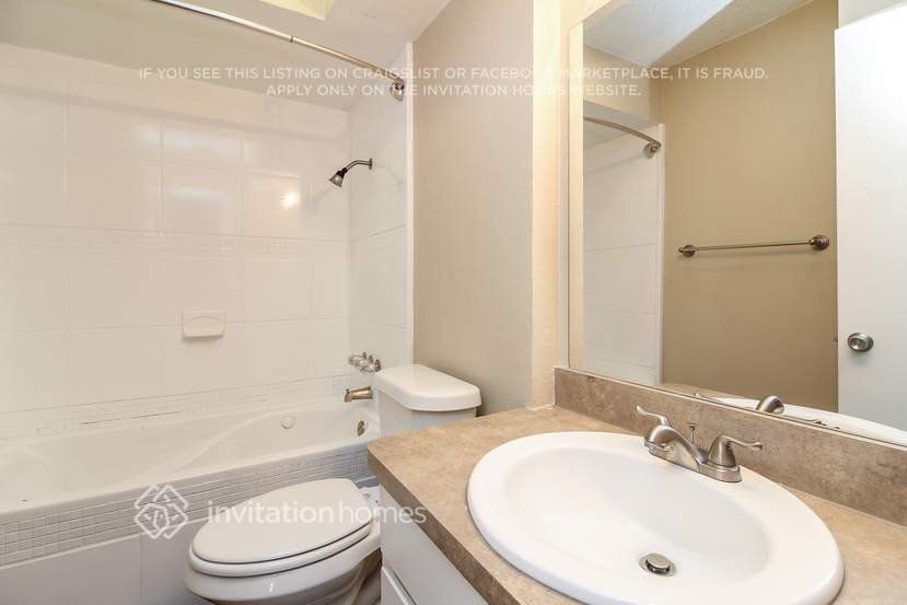 Building Photo - 1231 Rutherford Dr