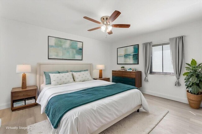 Building Photo - 11566 7th Ln N