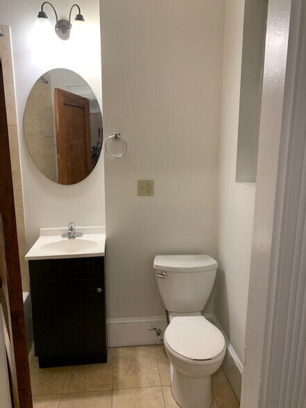 Building Photo - 59 Hemenway St