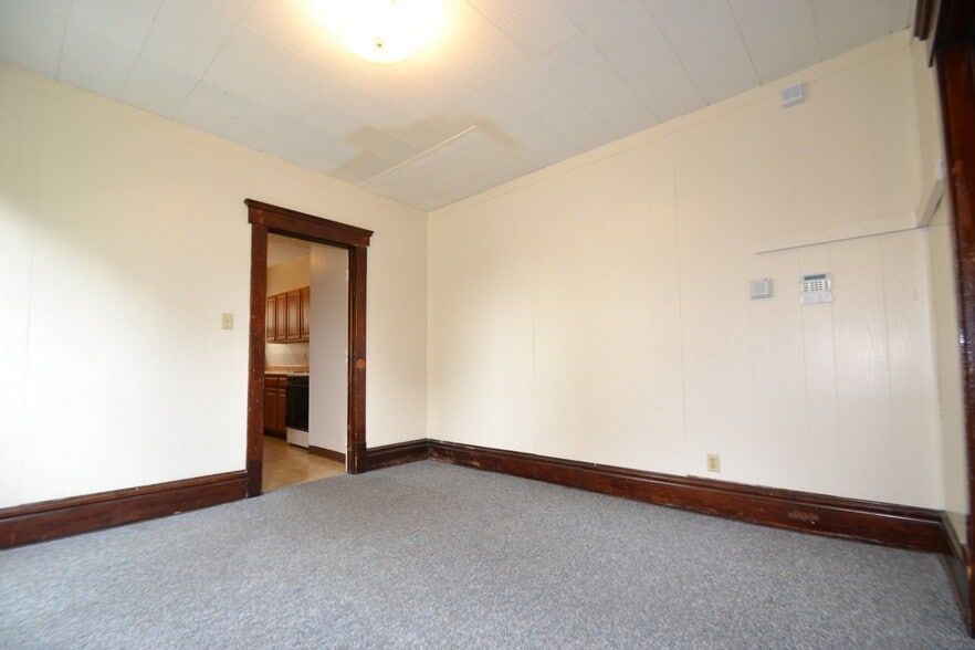 Building Photo - 537 Carroll St